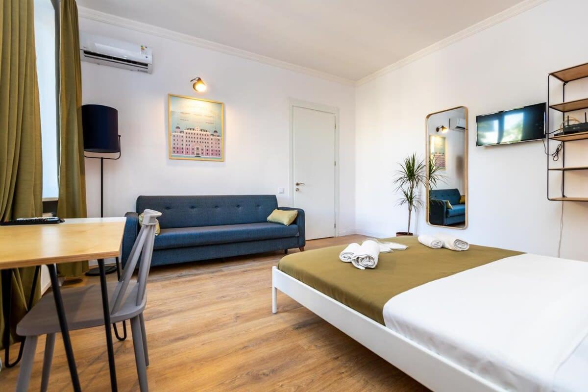 Central Vera Studio - Ideal For 3 - By Wehost Tbilisi Exterior photo